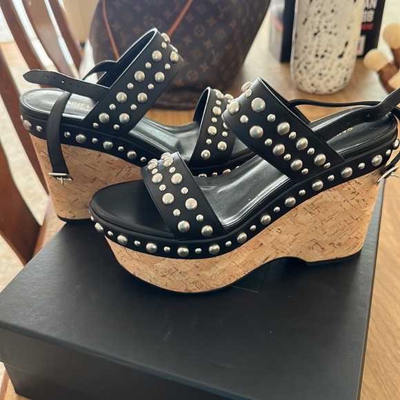 NWT NEVER BEEN WORN YSL Wedges - Picture 3 of 9